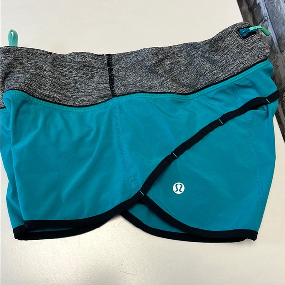 lululemon‎ athletica Women's Shorts - Picture 7 of 8